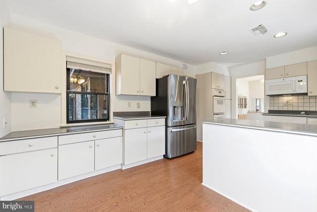 5205 STRATHMORE AVE, Kensington, MD 20895