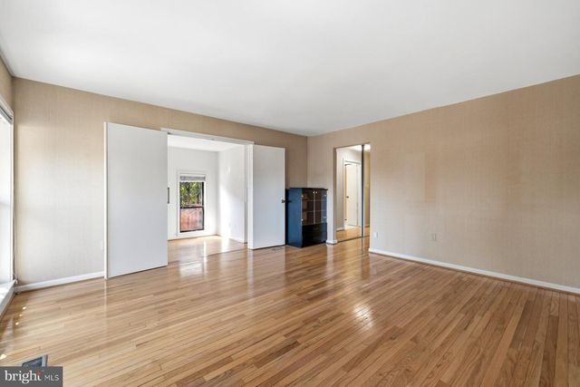 5205 STRATHMORE AVE, Kensington, MD 20895