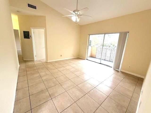 671 Cypress Lake Boulevard D21, Deerfield Beach, FL 33064