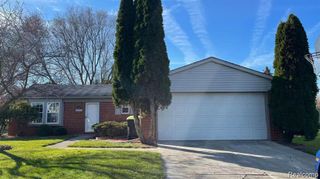 24395 Surfside Road, Novi, MI 48374