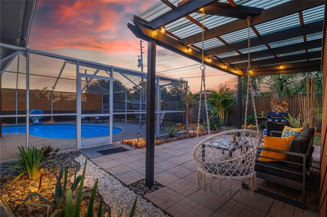 8415 IRIS AVENUE, Seminole, FL 33777