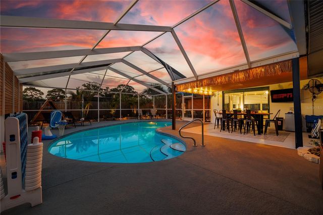 8415 IRIS AVENUE, Seminole, FL 33777