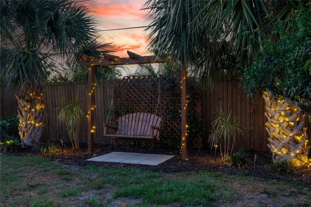 8415 IRIS AVENUE, Seminole, FL 33777