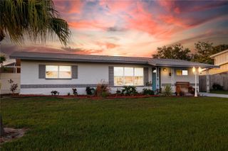 8415 IRIS AVENUE, Seminole, FL 33777