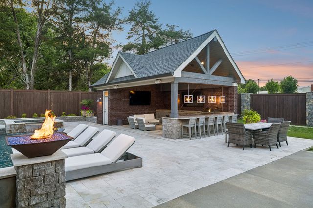4601 Granny White Pike, Nashville, TN 37220