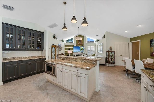 3480 Fiddlehead CT, Bonita Springs, FL 34134