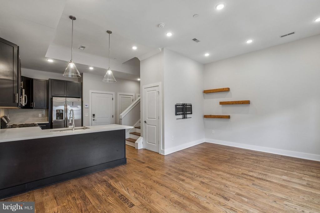 959 SHACKAMAXON ST #3, Philadelphia, PA 19125 — exterior