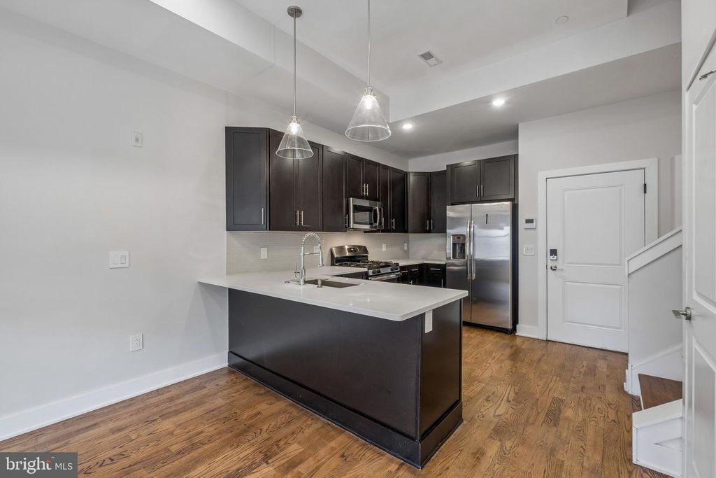 959 SHACKAMAXON ST #3, Philadelphia, PA 19125 — photo 4
