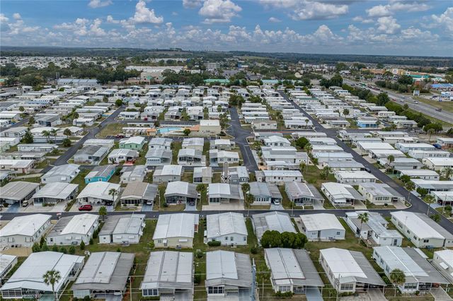 37843 BARCELONA AVENUE, Zephyrhills, FL 33541