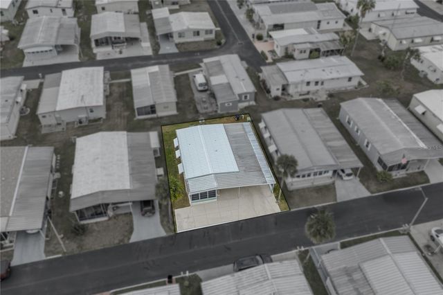 37843 BARCELONA AVENUE, Zephyrhills, FL 33541