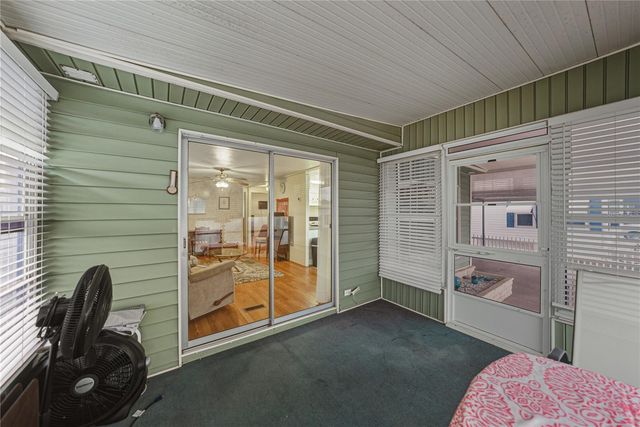 37843 BARCELONA AVENUE, Zephyrhills, FL 33541