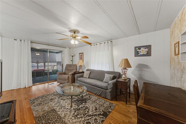 37843 BARCELONA AVENUE, Zephyrhills, FL 33541