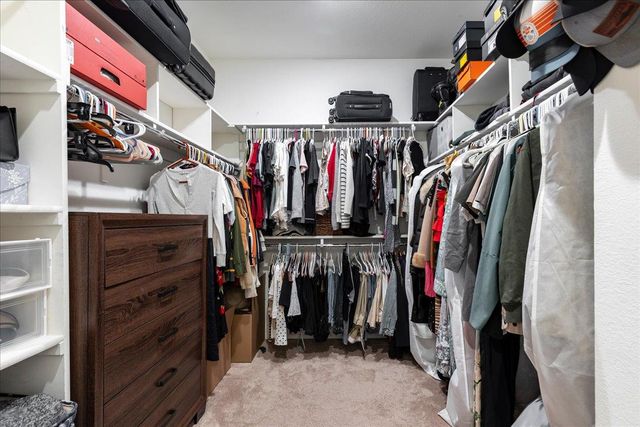 3963 Po River Way, Sacramento, CA 95834