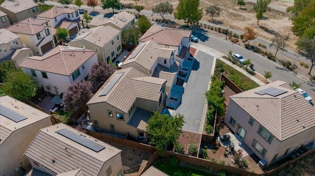 3963 Po River Way, Sacramento, CA 95834