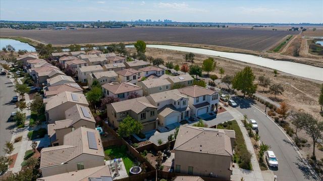 3963 Po River Way, Sacramento, CA 95834