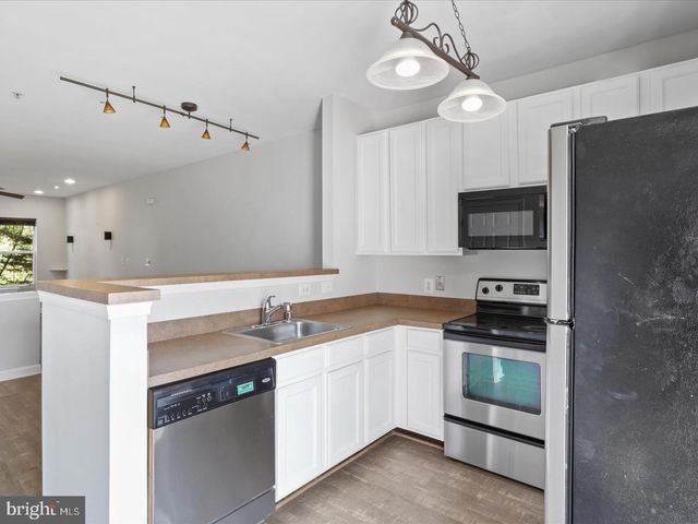 42522 MAYFLOWER TER, Brambleton, VA 20148