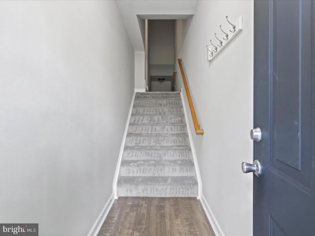 42522 MAYFLOWER TER, Brambleton, VA 20148