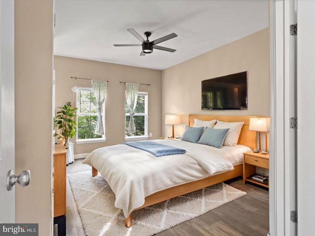 42522 MAYFLOWER TER, Brambleton, VA 20148