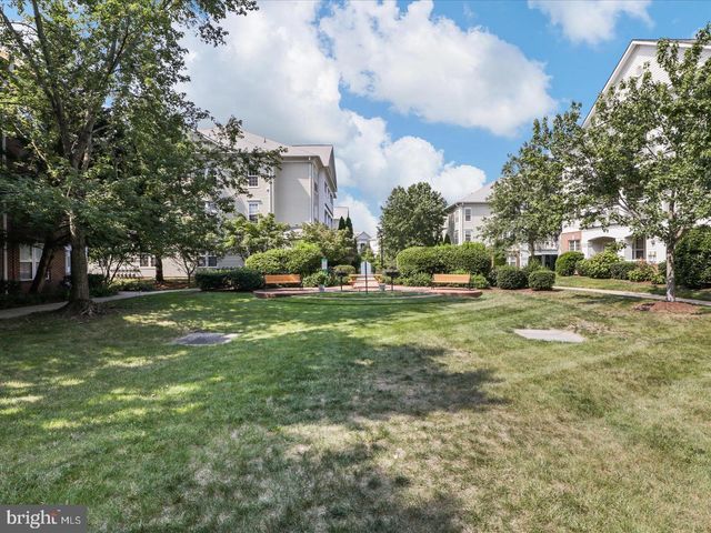 42522 MAYFLOWER TER, Brambleton, VA 20148