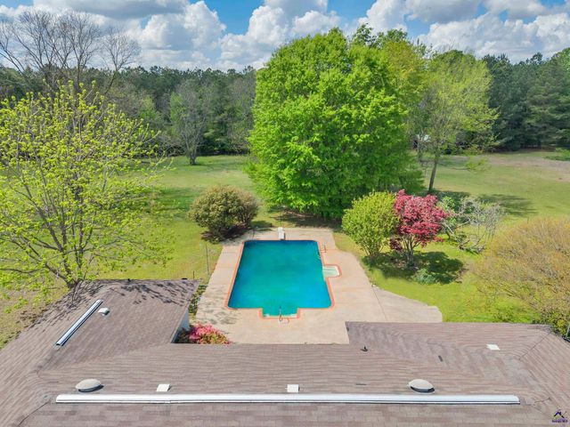 1401 Houston Lake Road, Kathleen, GA 31047
