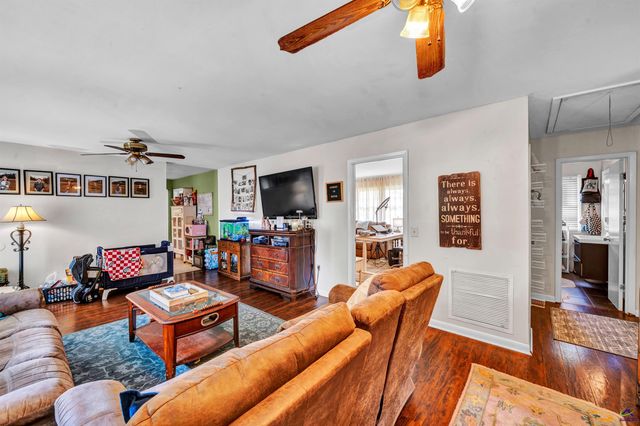 1401 Houston Lake Road, Kathleen, GA 31047