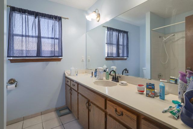 405 Brookhollow DR, Pflugerville, TX 78660