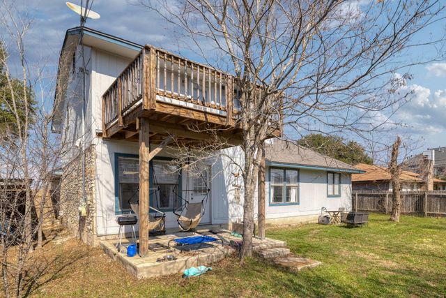 405 Brookhollow DR, Pflugerville, TX 78660