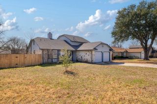 405 Brookhollow DR, Pflugerville, TX 78660