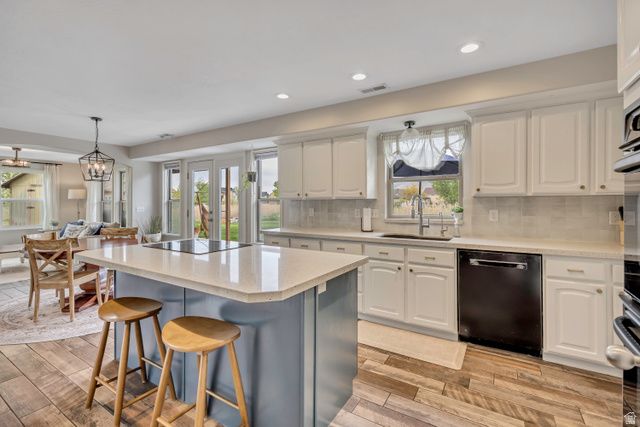 184 N FARM CV, Farmington, UT 84025