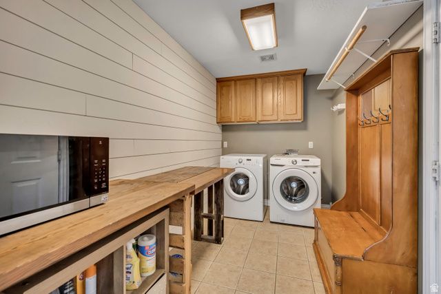 184 N FARM CV, Farmington, UT 84025