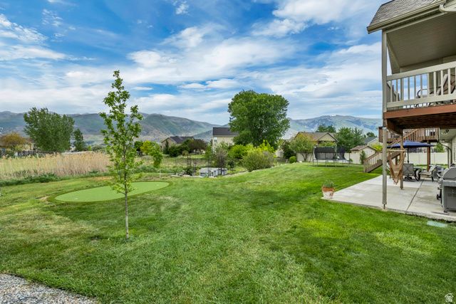 184 N FARM CV, Farmington, UT 84025
