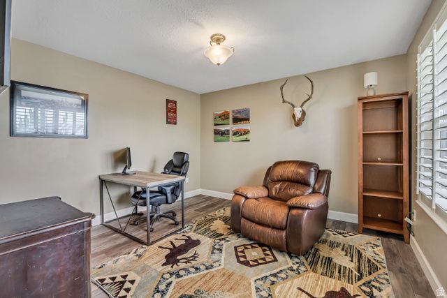 184 N FARM CV, Farmington, UT 84025
