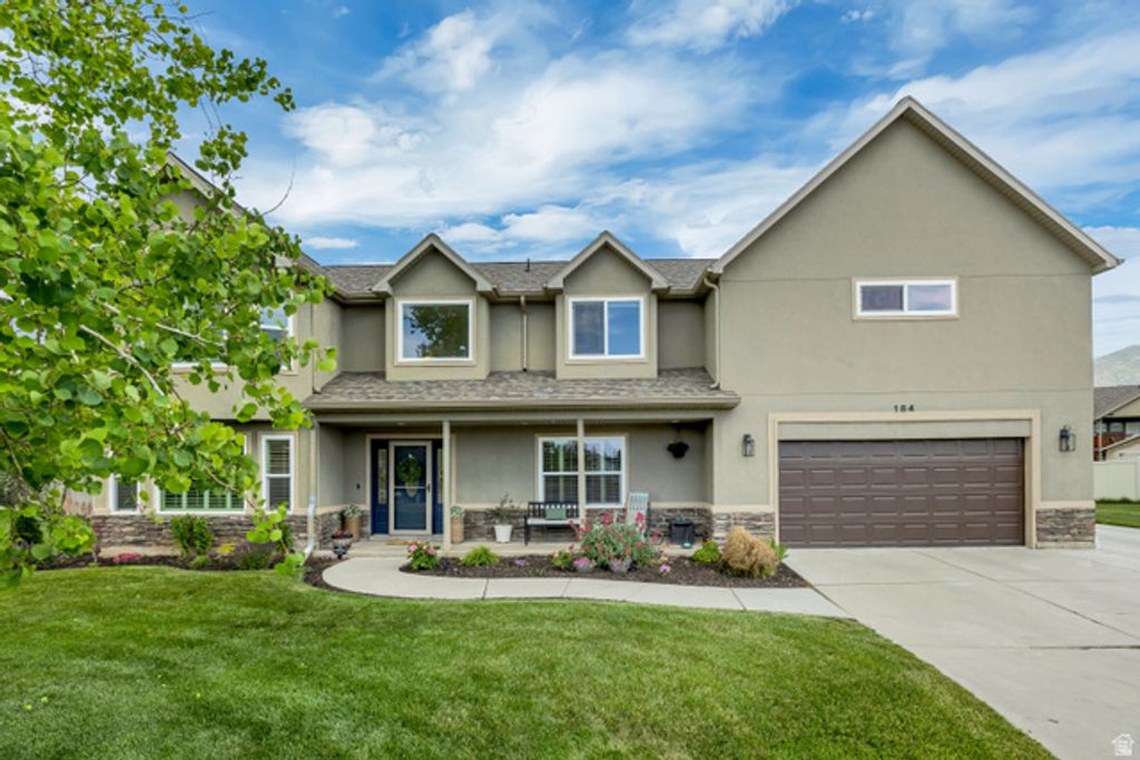 184 N FARM CV, Farmington, UT 84025