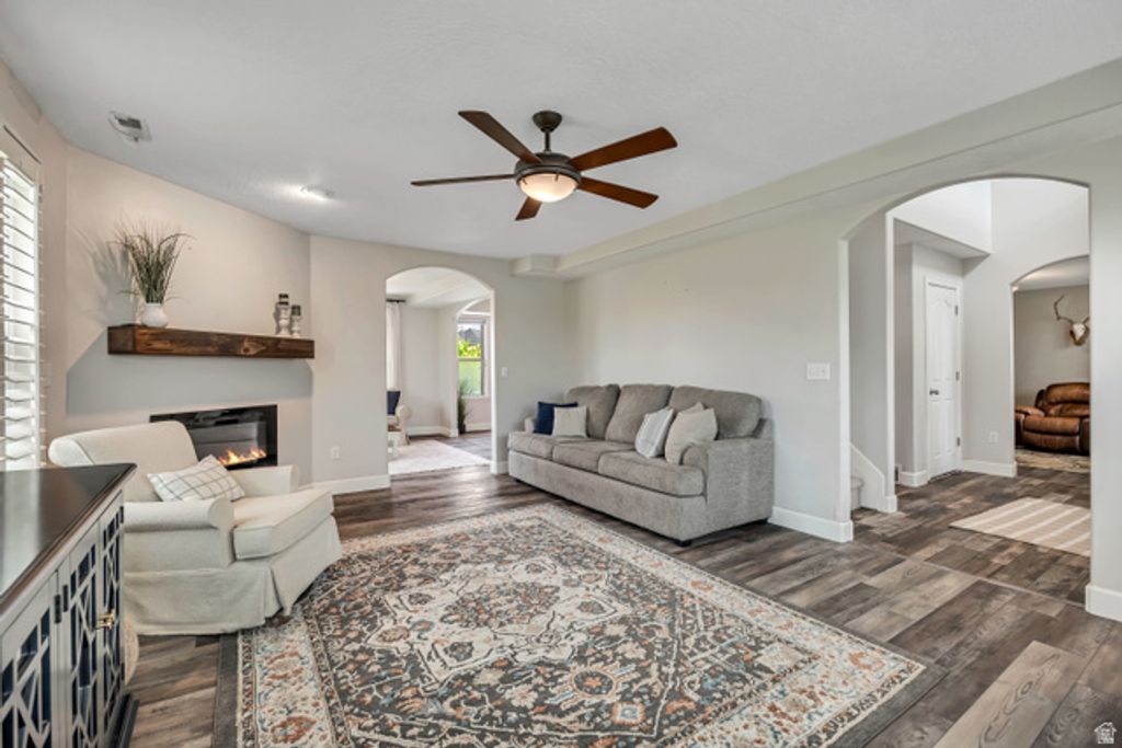 184 N FARM CV, Farmington, UT 84025 — photo 4