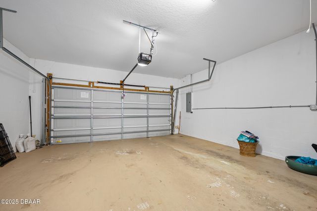 715 Cobblestone Drive, Ormond Beach, FL 32174