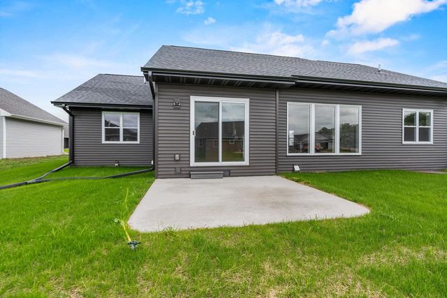 1399 CROSSROADS DRIVE, De Pere, WI 54115