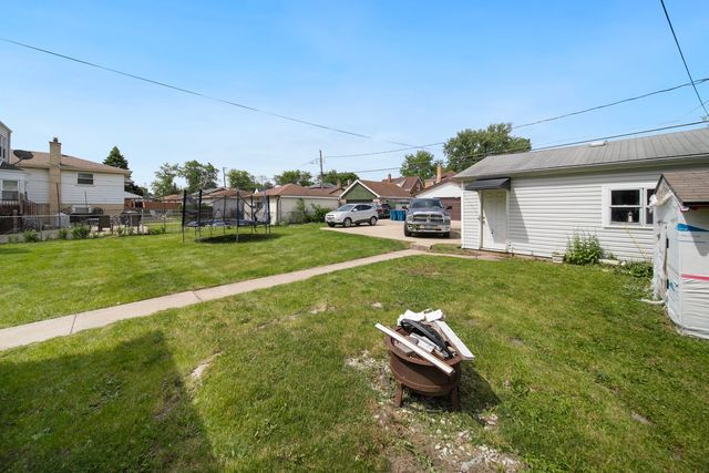 2632 Maple Street, Franklin Park, IL 60131