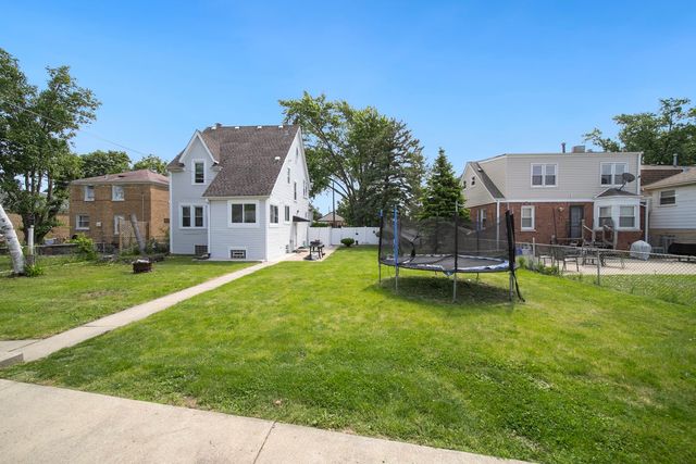 2632 Maple Street, Franklin Park, IL 60131