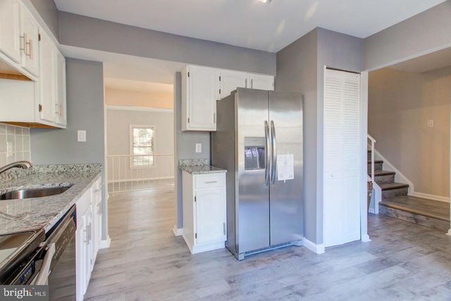 5416 NEW LONDON PARK DR, Fairfax, VA 22032