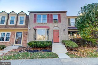 5416 NEW LONDON PARK DR, Fairfax, VA 22032