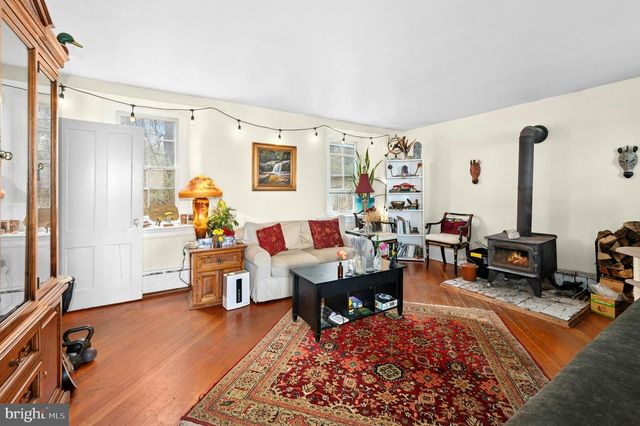 4196 TOLLGATE RD, New Hope, PA 18938