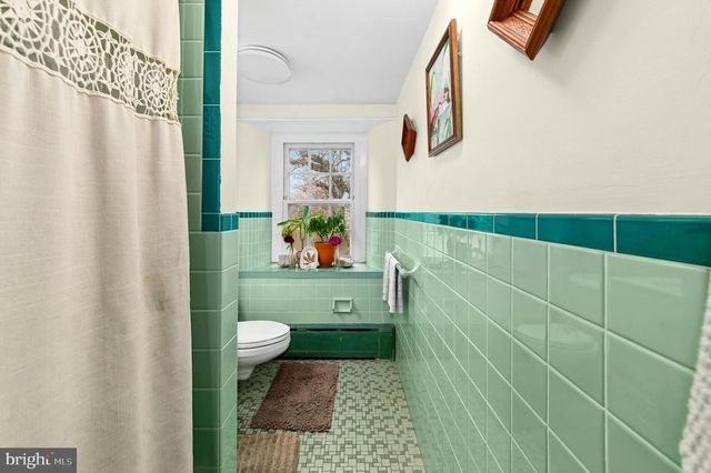 4196 TOLLGATE RD, New Hope, PA 18938