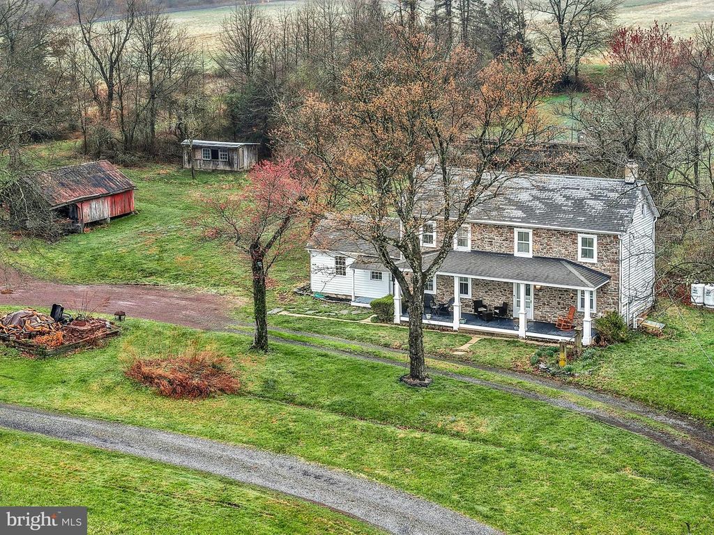 4196 TOLLGATE RD, New Hope, PA 18938