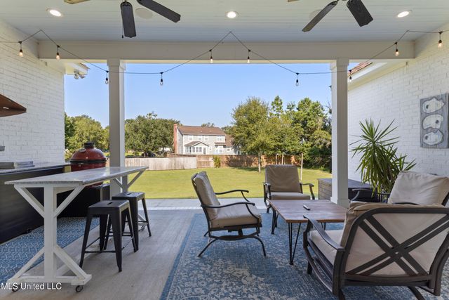 407 Goose Pointe Boulevard, Biloxi, MS 39531