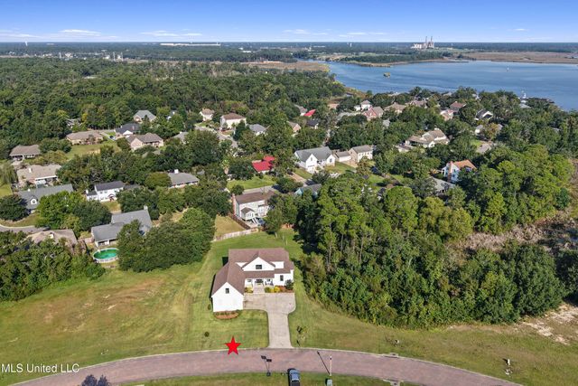 407 Goose Pointe Boulevard, Biloxi, MS 39531