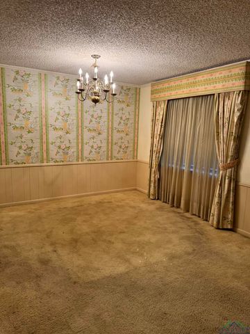 107 Villa Dr, Troup, TX 75789