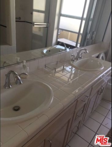 1917 Glendon Avenue 302, Los Angeles, CA 90025