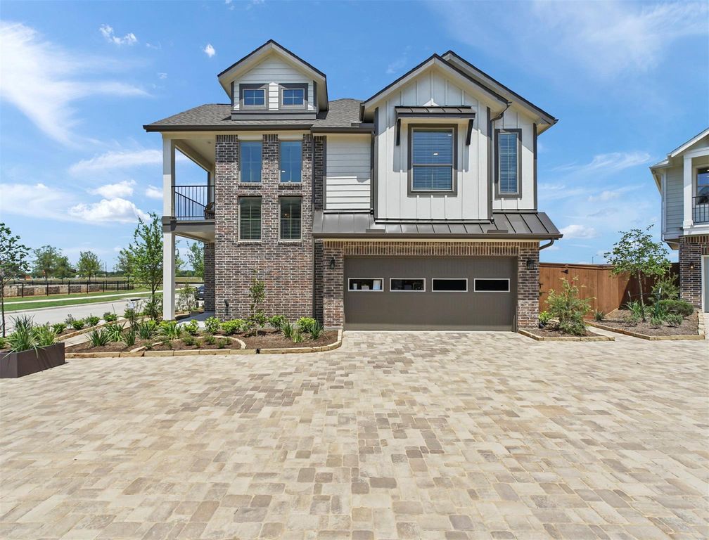 1318 Shaded Rock Drive, Missouri City, TX 77459