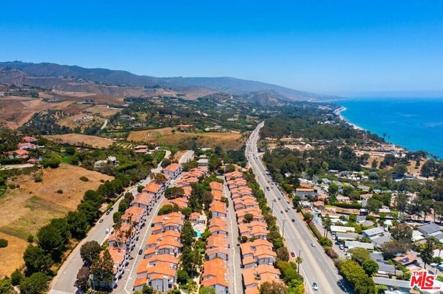 28378 Rey De Copas Lane, Malibu, CA 90265