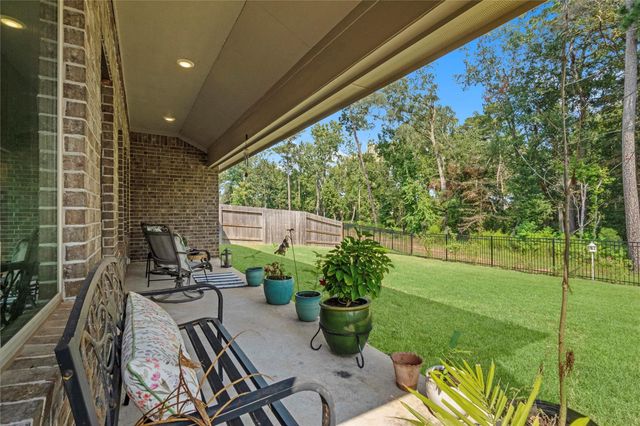 725 Ivory Creek Court, Willis, TX 77378